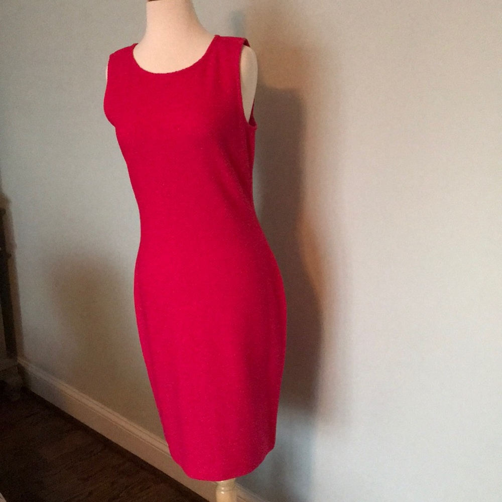 St. John dress Size 6, raspberry/hot pink NWT